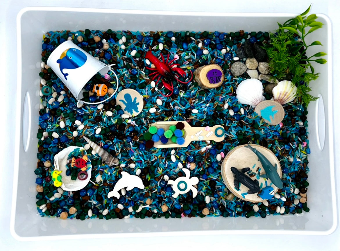 Ocean Lovers Sensory Bin