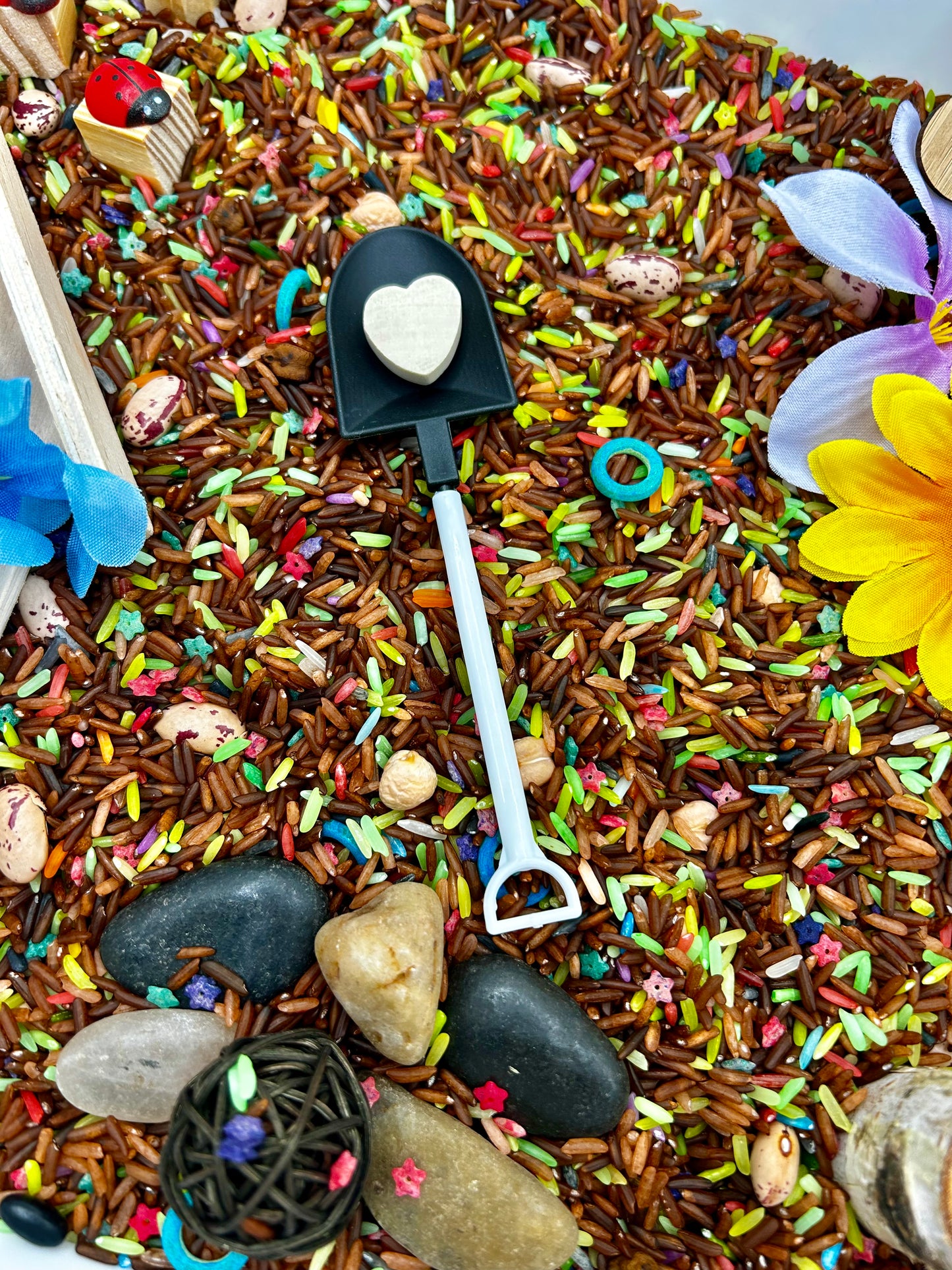 Flower Garden Sensory Bin